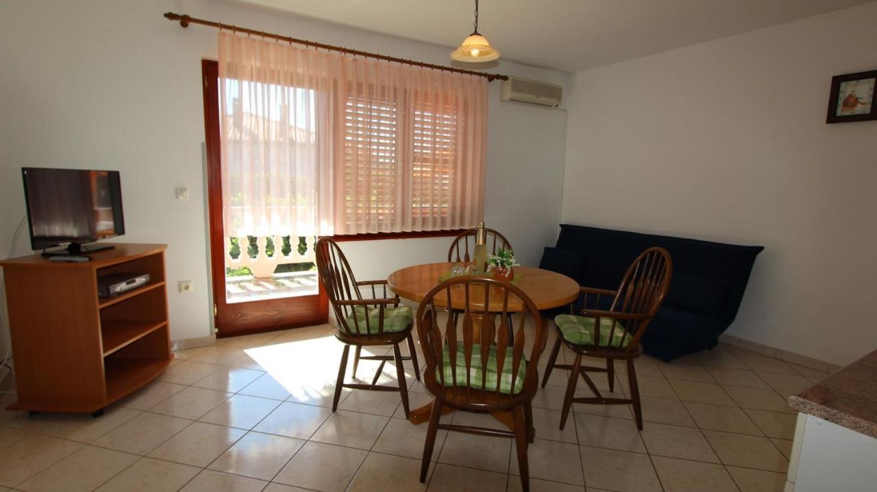 Apartments Miko Malinska Dış mekan fotoğraf